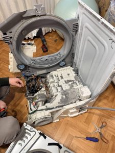 Пральна машина не віджимає